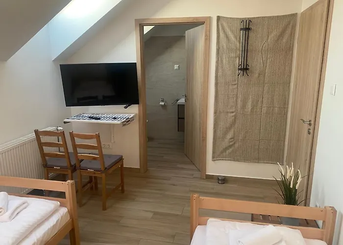 Bed & Breakfast Breier Farm - Tanya Panzio 4*